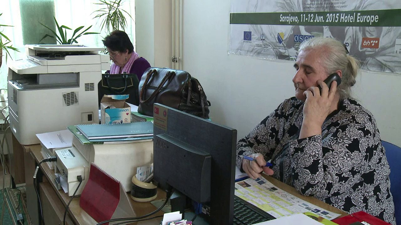 Serbs, Muslim deeply divided ahead of Karadzic verdict