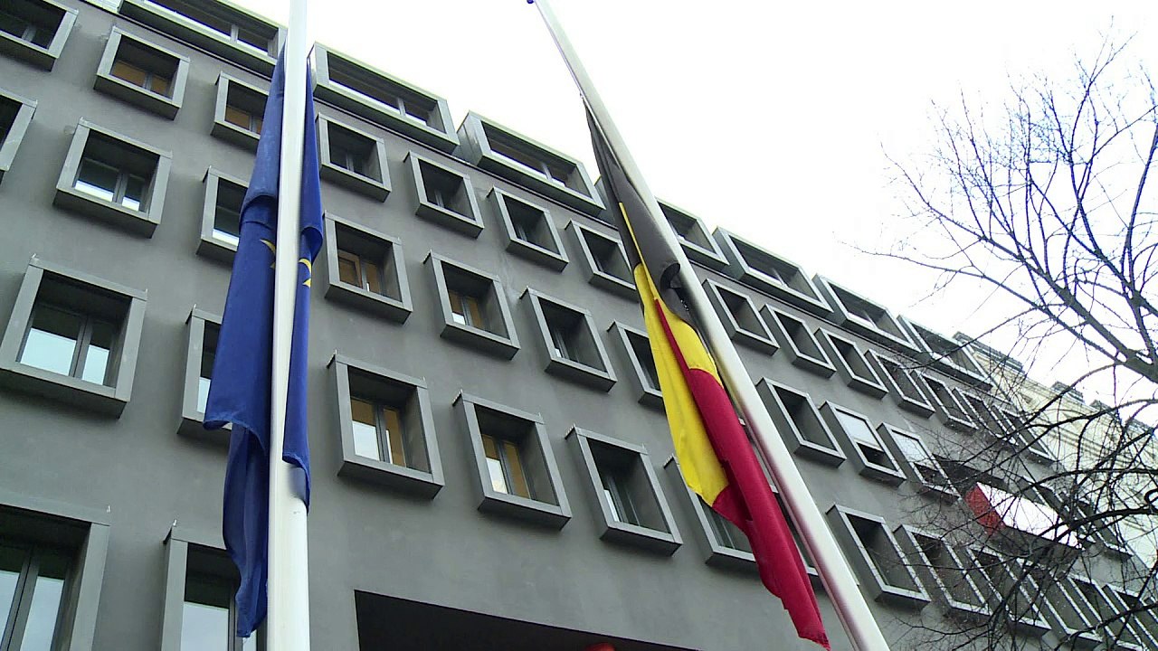 Trauer an belgischer botschaft in berlin