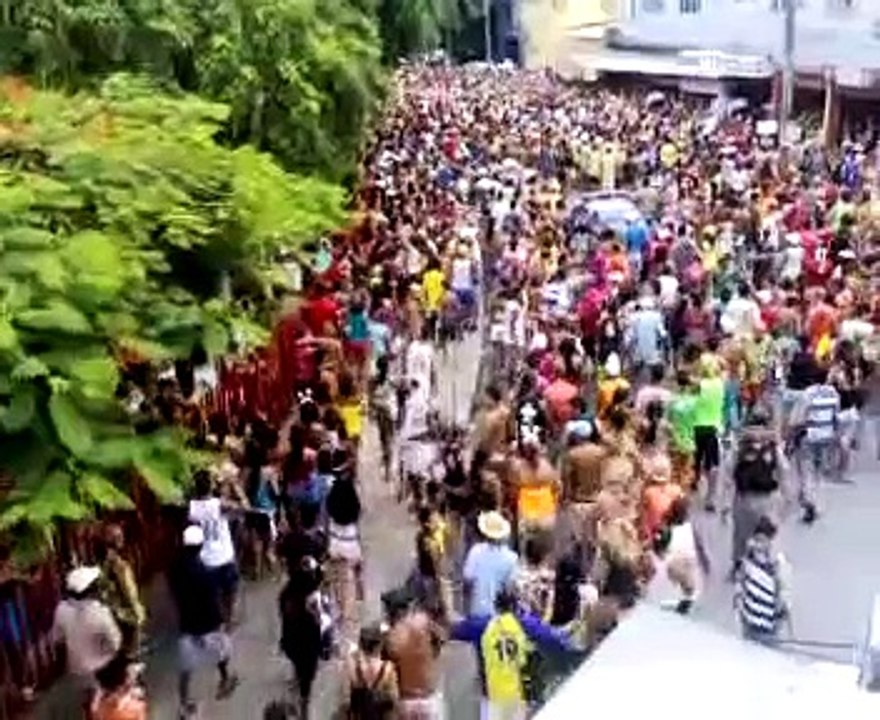 02  -  Gingado Maluco__Bloco Espalha Merda__Carnaval 2009