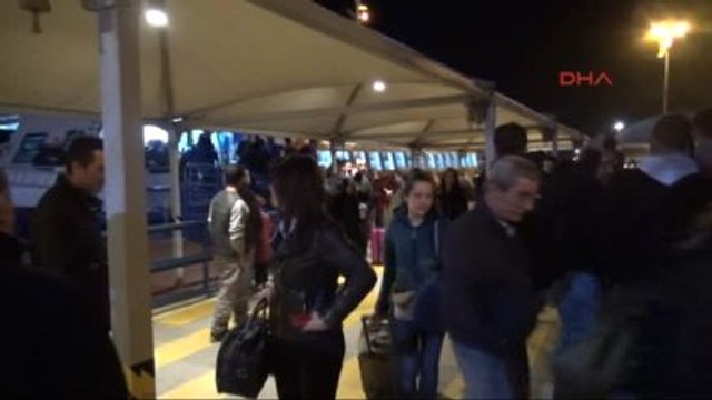 Bandırma - Deniz Otobüsü Fırtınaya Yakalandı