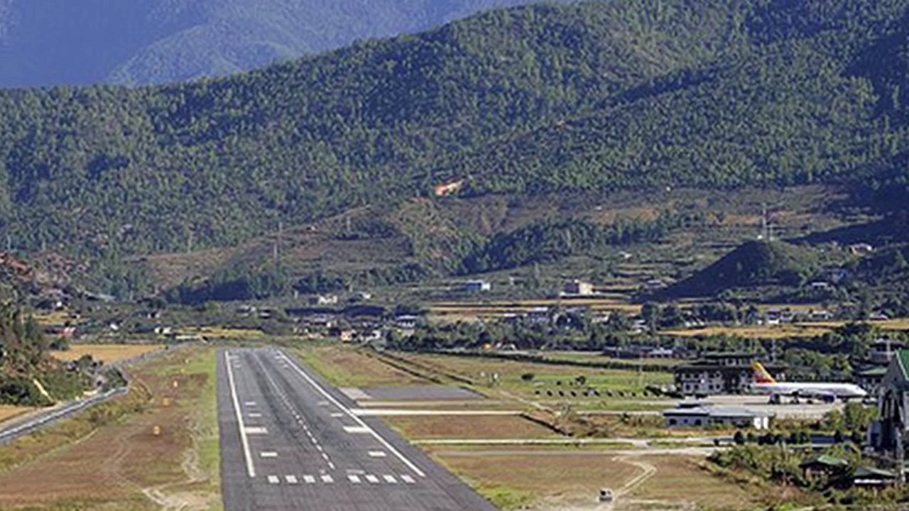 10 Most Dangerous Airports In The World