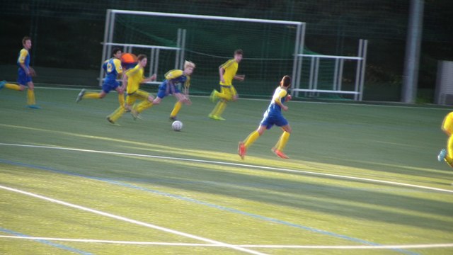 Vidéo Match Hyères F.C. / Nans-Les-Pins Le 19/03/2016 (2)