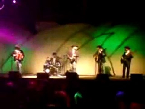 disculpe usted / l. norteño