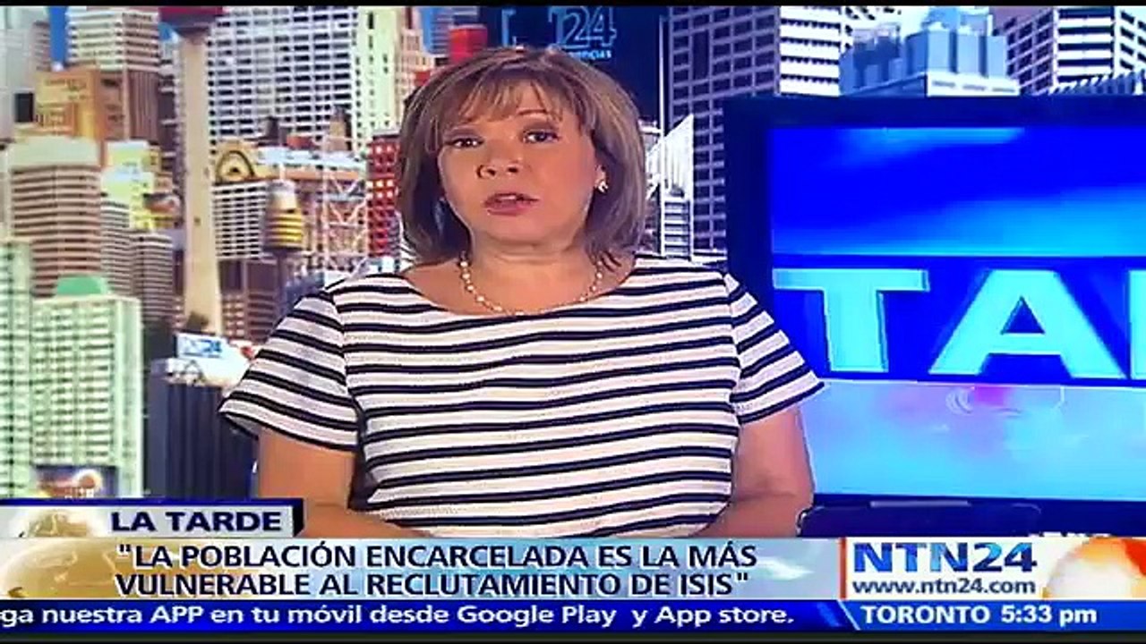 Centenares de personas realizan vigilia en ‘La Plaza de la Bolsa’ en honor a las víctimas de los atentados en Bruselas