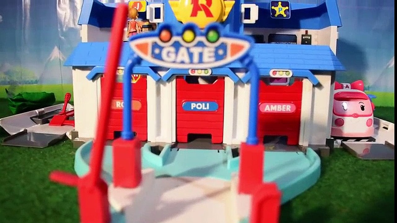 ROBOCAR POLI quartier général ✯ Robocar Poli cuartel general ✯ Robocar Poli headquarters  Robocar Poli Dessin Animé