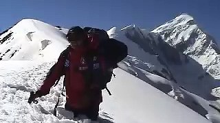 Karakorum Himalaya Golden Peak 4 (Nieve Profunda)