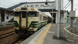 【男鹿線】1133D(キハ40系4両編成)土崎発車