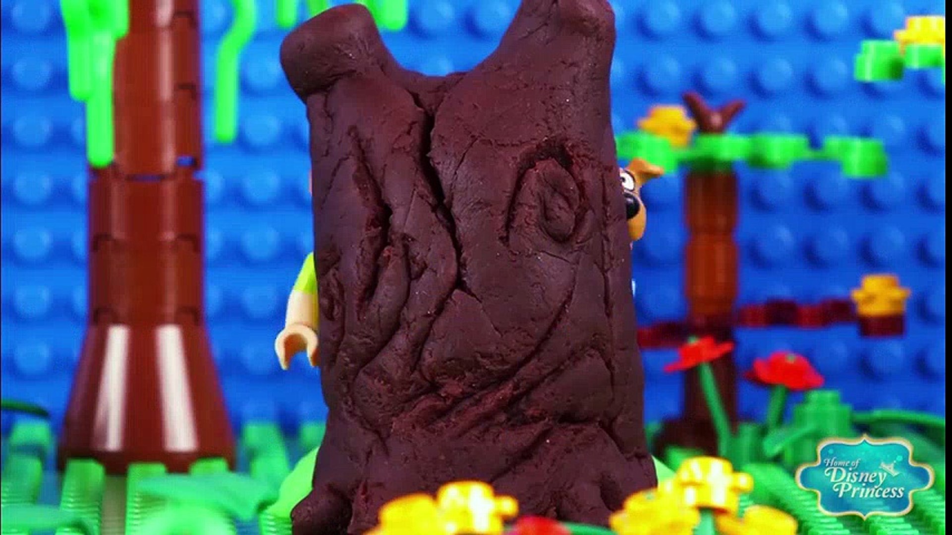 ♥ LEGO Scooby Doo & Disney Princess Halloween Special Prank  Scooby Doo