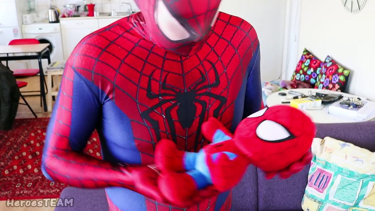 SPIDERMAN & SPIDER BABY VS ZOMBIE IN REAL LIFE! Fun Superhero Movie IRL!