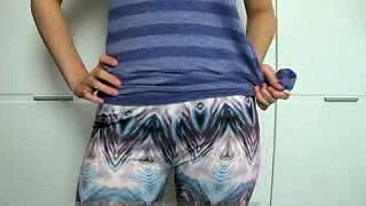 Can you see cloth pads through leggings