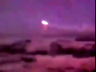 UFO - ALIEN Caught On Tape in Area51