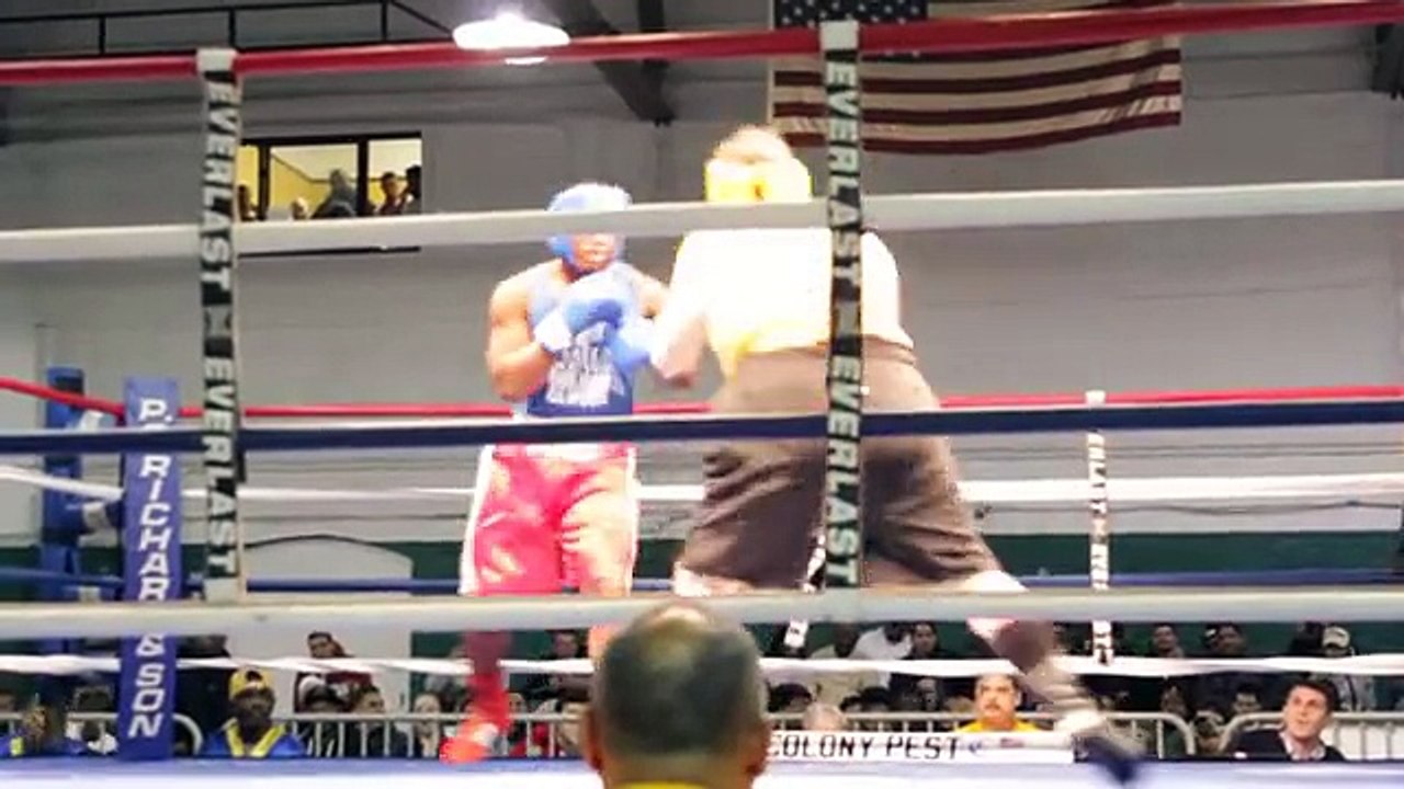 Mark Statman Skevich boxing in the Golden Gloves. Real Fans Real Talk