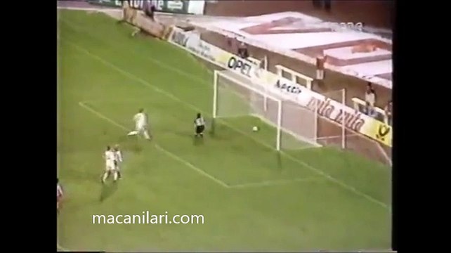 24.04.1991 - 1990-1991 European Champion Clubs' Cup Semi Final 2nd Leg Crvena Zvezda 2-2 Bayern Münih