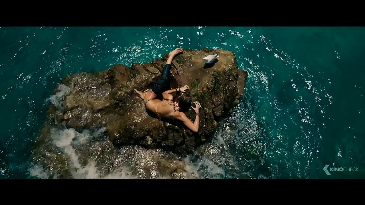THE SHALLOWS Trailer (2016)