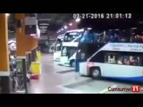 Yolcu otobüsü terminalin içine daldı