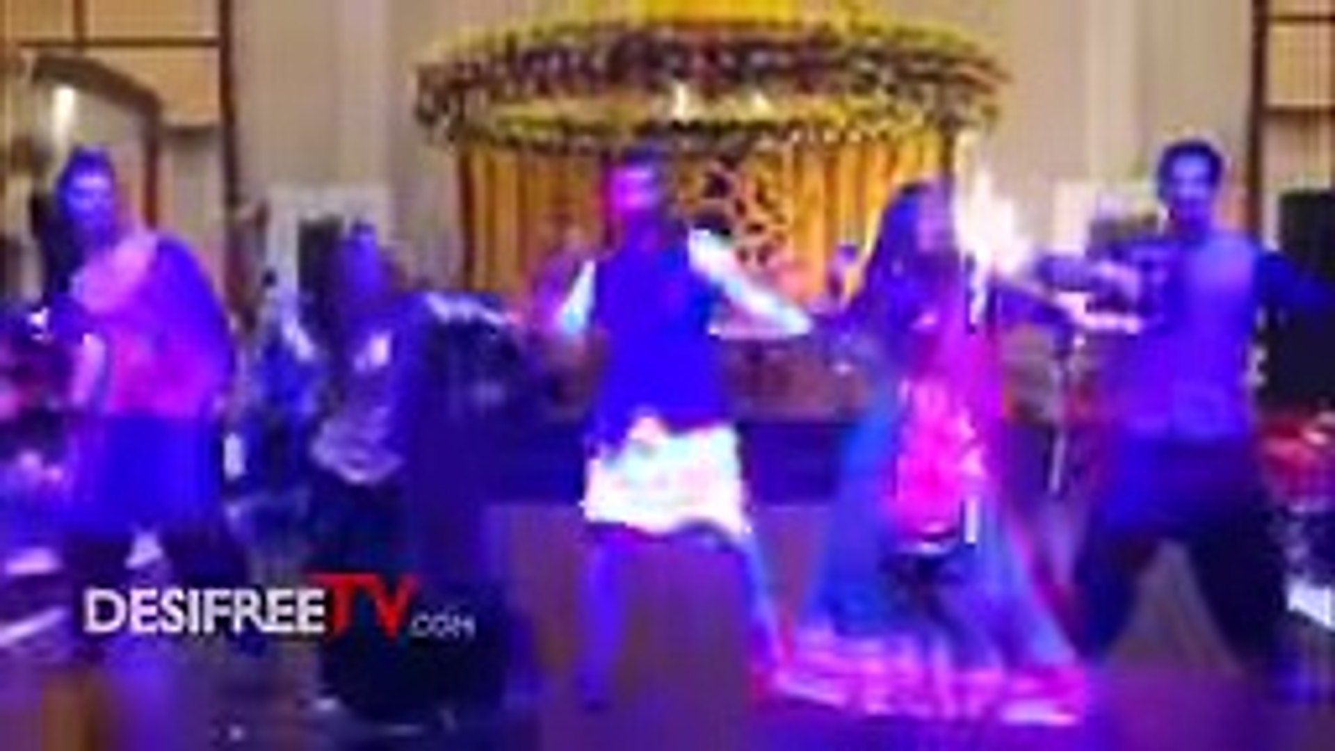 Maya Ali and Sanam Chaudhry's Dance Video at Wahaj Ali's Mendi top songs 2016 best songs n