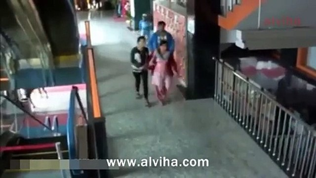 Earthquake in Delhi Today - Most Shocking Video Footage INDIA Buildings Collapse