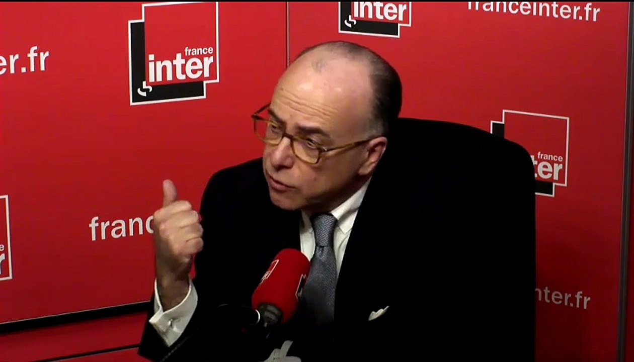 Bernard Cazeneuve : "Il faut renforcer les échanges entre les différents services de renseignement des pays européens"