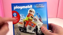 PLAYMOBIL City Action Ambulancier à moto avec lumière clignotante / Lumière bleue