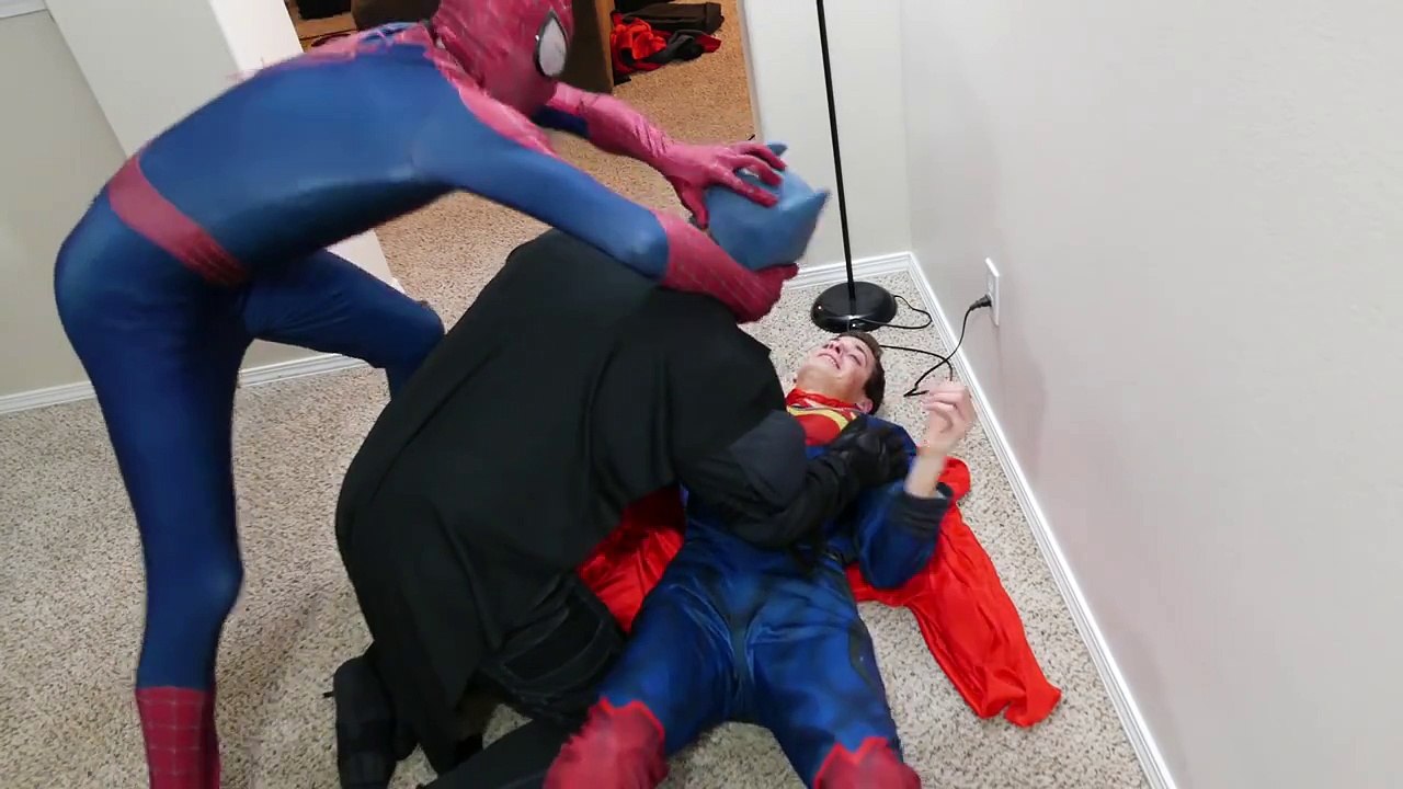 Zombie Spiderman vs Zombie Batman vs Zombie Superman - Real Life Zombie Battle! | Superhero Movie!