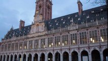 Attentats de Bruxelles : le carillonneur de l’Université de Leuven joue 