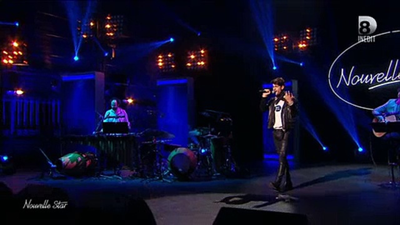 André Manoukian demande à un candidat de s'excuser auprès des musiciens pour sa prestation - Regardez