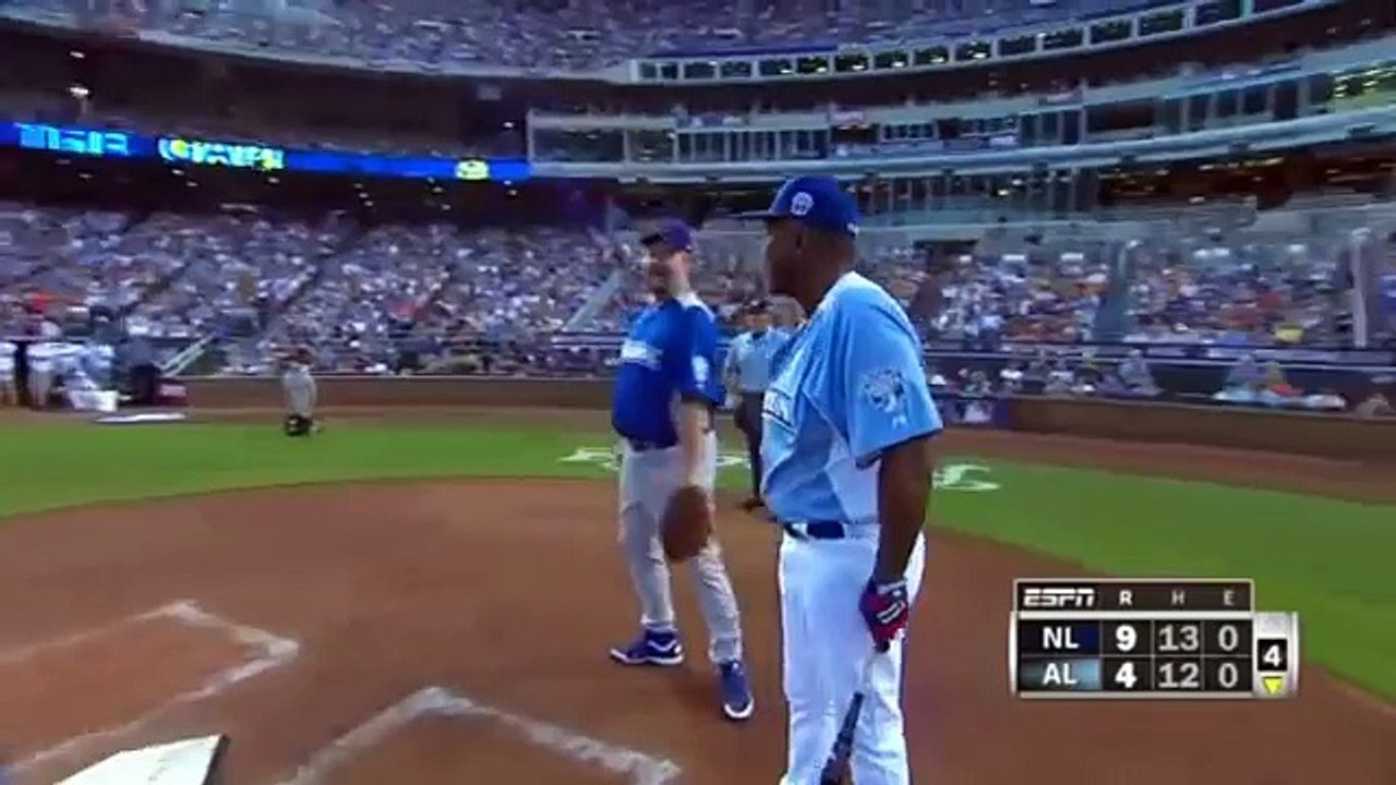 2012 Celebrity All Star Game 73
