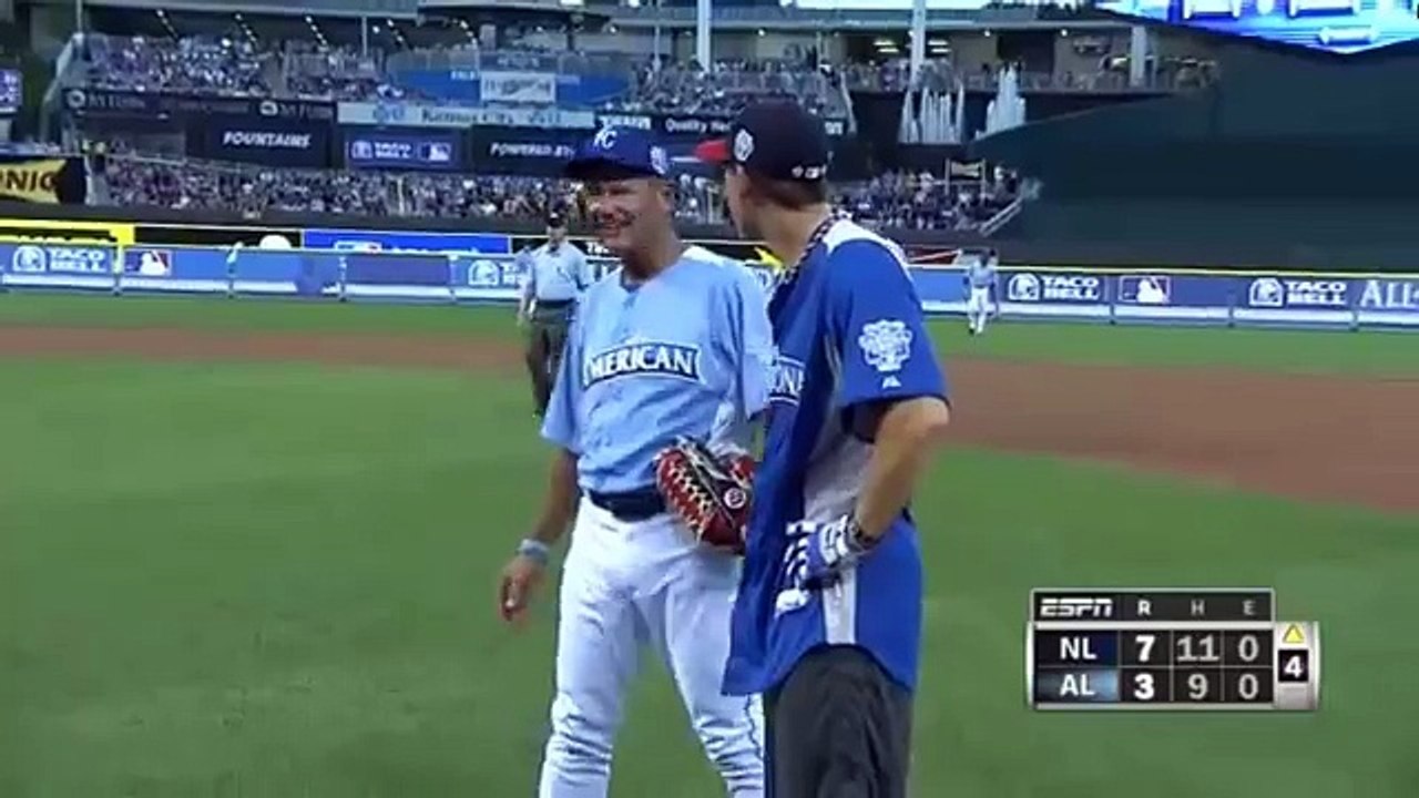 2012 Celebrity All Star Game 86