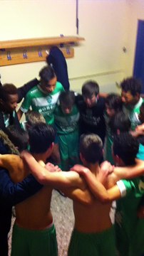 Chant de la victoire des U15 A contre l'ASPTT !!