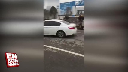 Şantiye girişine park eden aracın hazin sonu