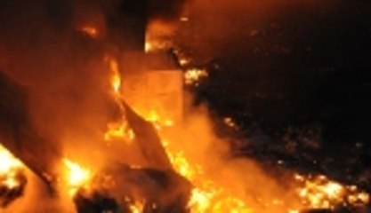 Geri dönüşüm tesisinde yangın