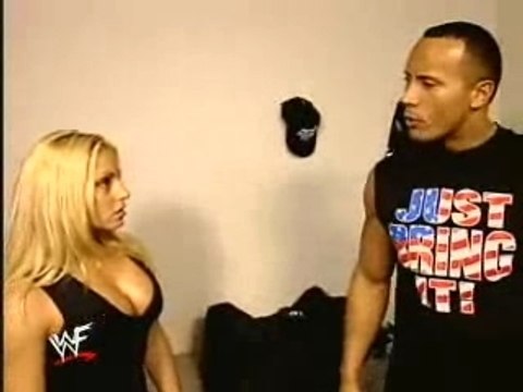 The Rock kiss Trish Stratus