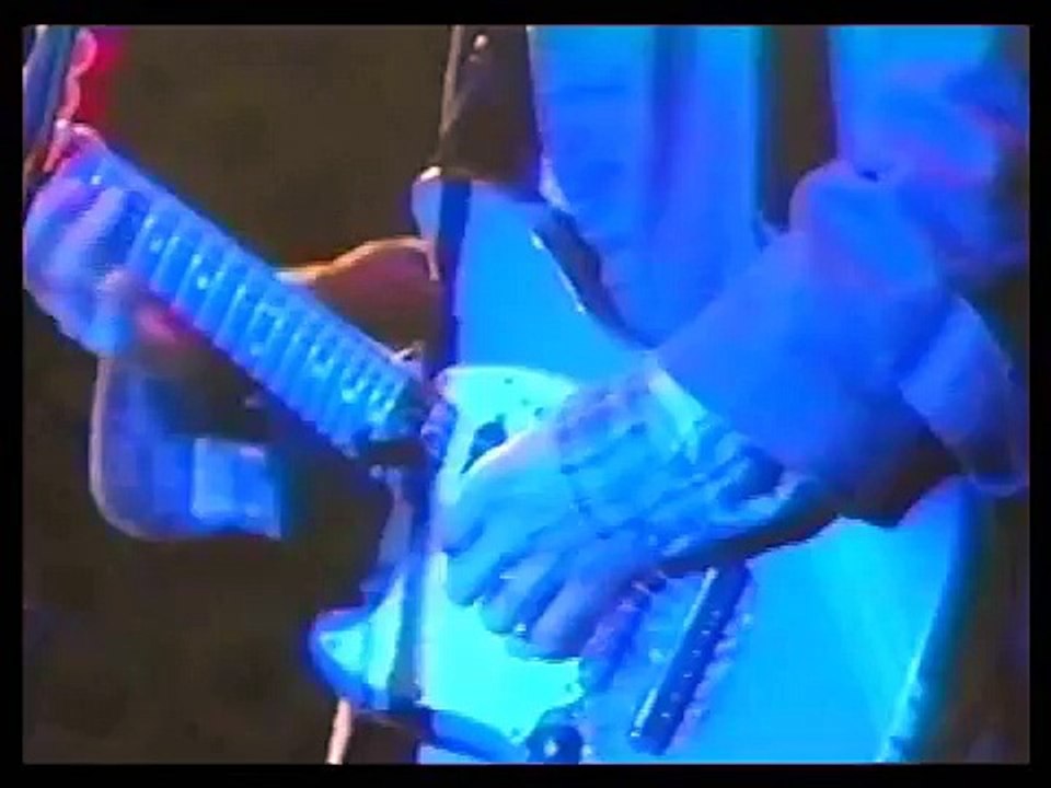 Nirvana Fail Polly (Kurt Cobain não lembra como toca a música)