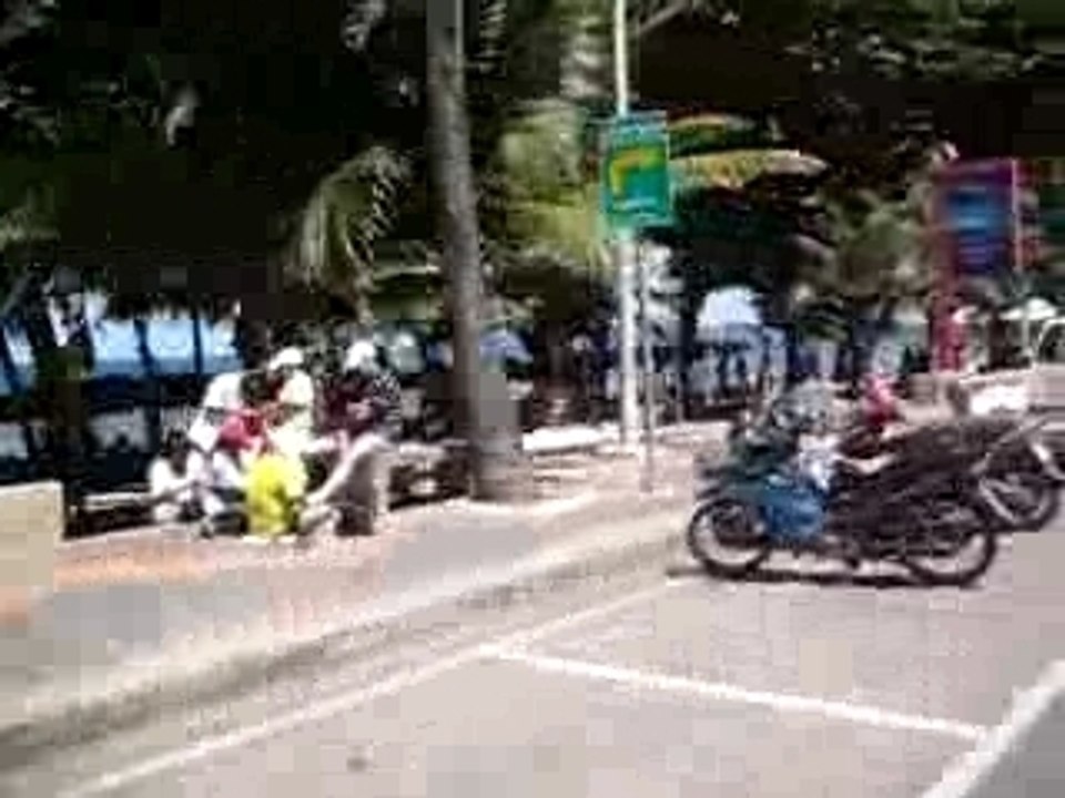 MVI_2513thai