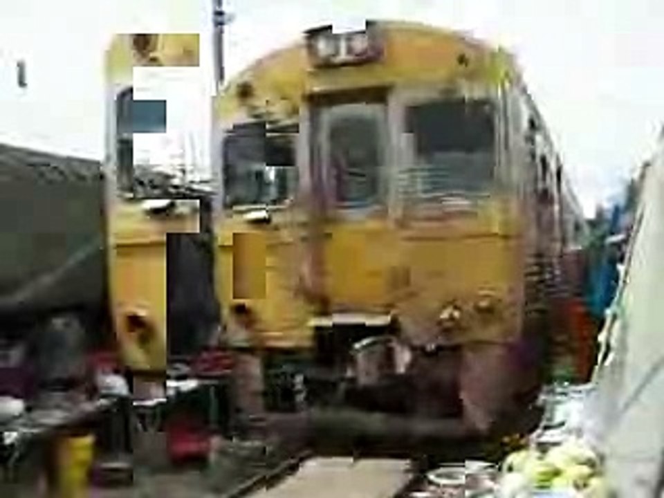bangkok train