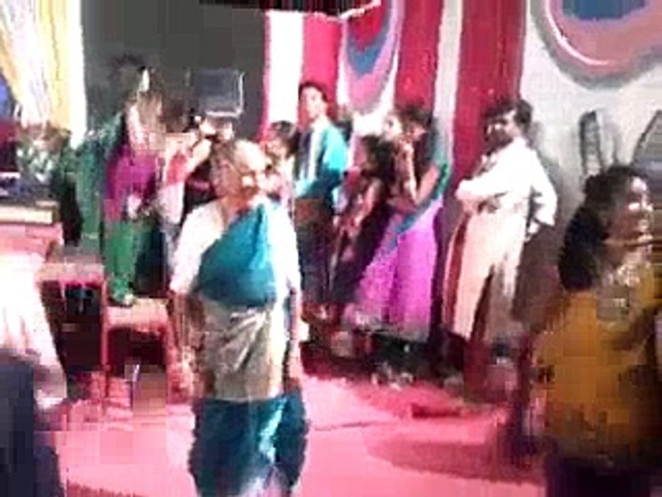 Gangnams_In_Wedding_Ceremoney - Funny Videos