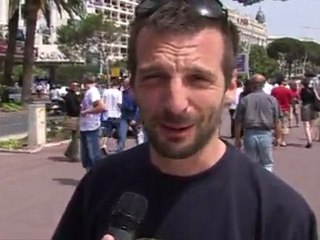 Les stars soutiennent ClapTV ! Chabat, Kassovitz, Semoun, Le Bihan...