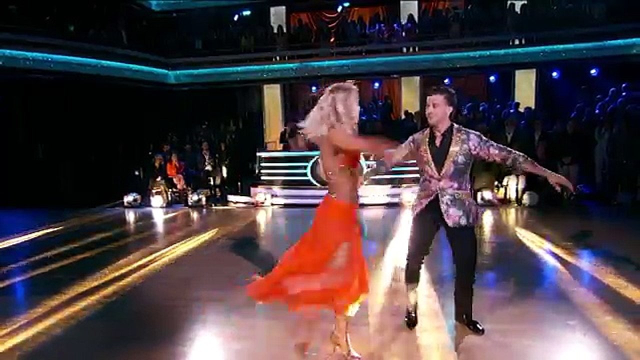Paige & Mark Foxtrot - Dancing with the Stars