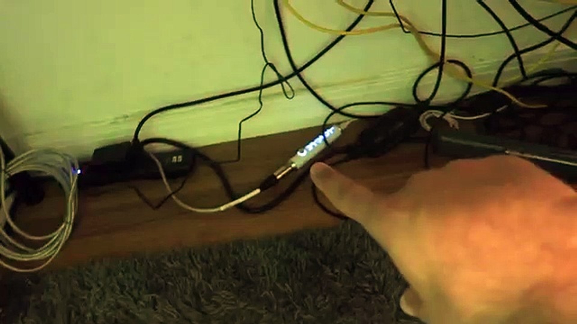 SMALLEST Gaming Room Setup In The WORLD - Gaming Setup Tour 2015 13