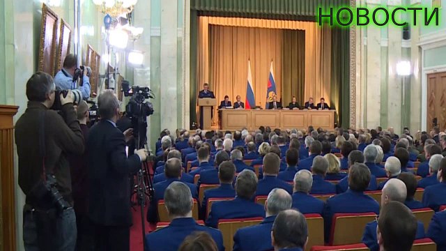 Путин возмутился фактами нарушений прав россиян и задержками зарплат