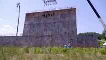 DIVERGENT 3 Allegiant - Tris and Four climb the wall [Making-of]