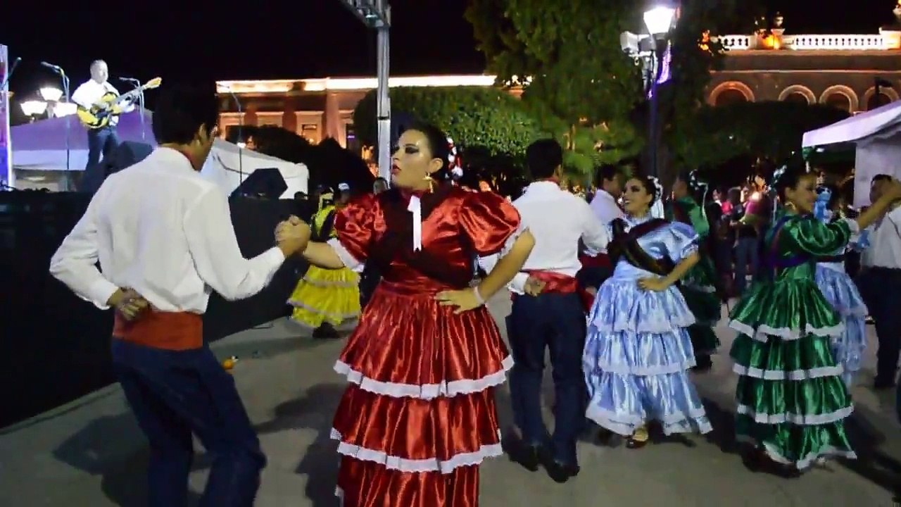 BAILES TIPICOS CUADRILLAS DURANGUENSES EN EL FESTIVAL NOROESTE¡¡