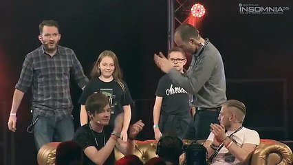 SQUID VS. DANTDM  Gaming Showdown LIVE!! 11