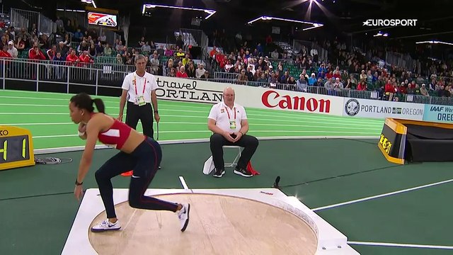 Athlétisme : Kendell Williams touche un photographe au lancer de poids