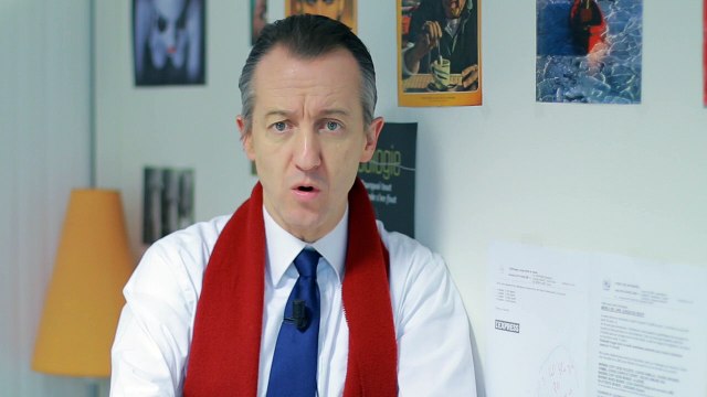 L'étrange confession de Manuel Valls à Bruxelles - L'édito de Christophe Barbier