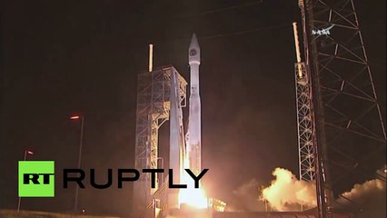 لحظة انطلاق سفينة شحن لمحطة  فضاء  دولية