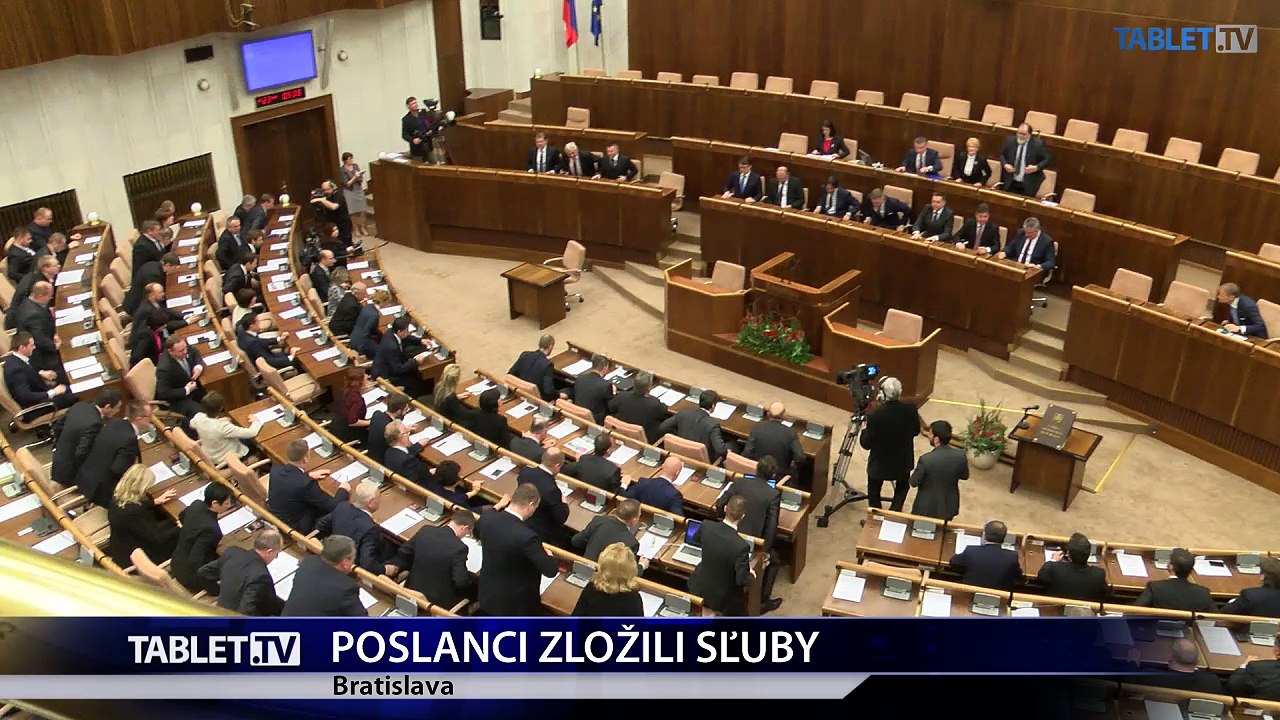 Noví poslanci už zvolili predsedu aj podpredsedov parlamentu