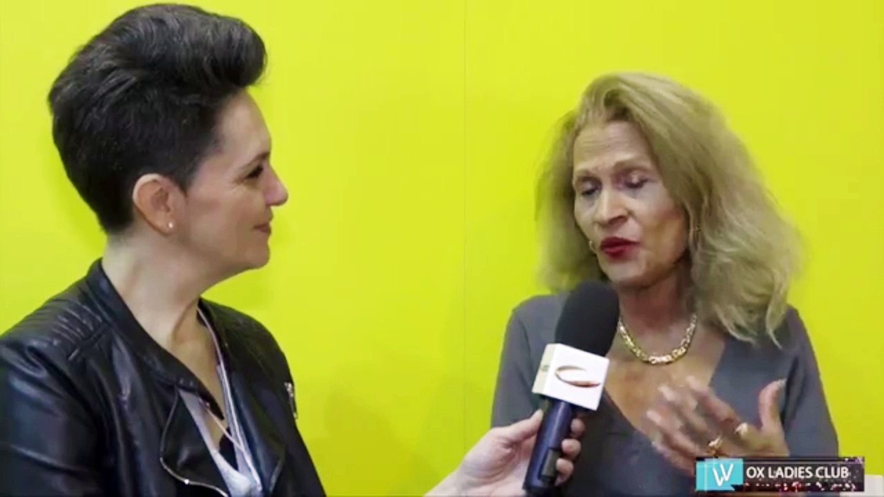 VOX LADIES CLUB - Suzanne Dracius