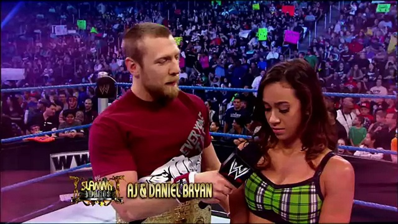 2012 WWE Slammy Nominees - Kiss of The Year