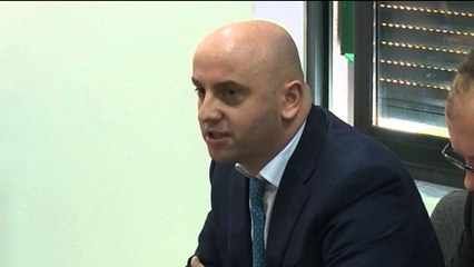 KQZ RREZOI ME SHUMICE VOTASH KERKESEN E PD PER REFERENDUM PER KENDIN E LOJERAVE LAJM